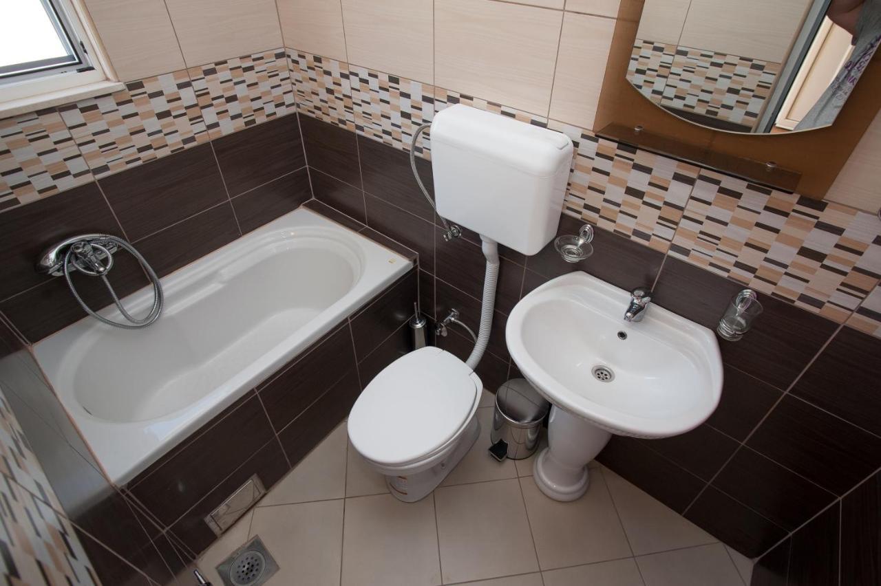 Apartments Onyx Ülgün Dış mekan fotoğraf
